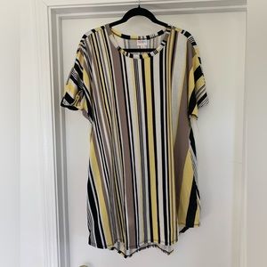 Striped tunic length shirt by LulaRoe - 3XL